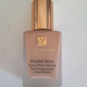 Estee Lauder Doyble wear